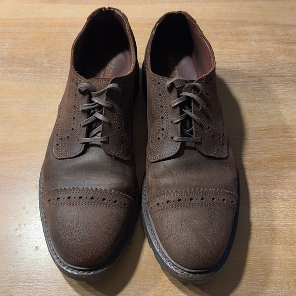 Allen Edmonds Classic cap toe in unique dk brown waxed suede. 8D weatherproof! - Picture 2 of 9